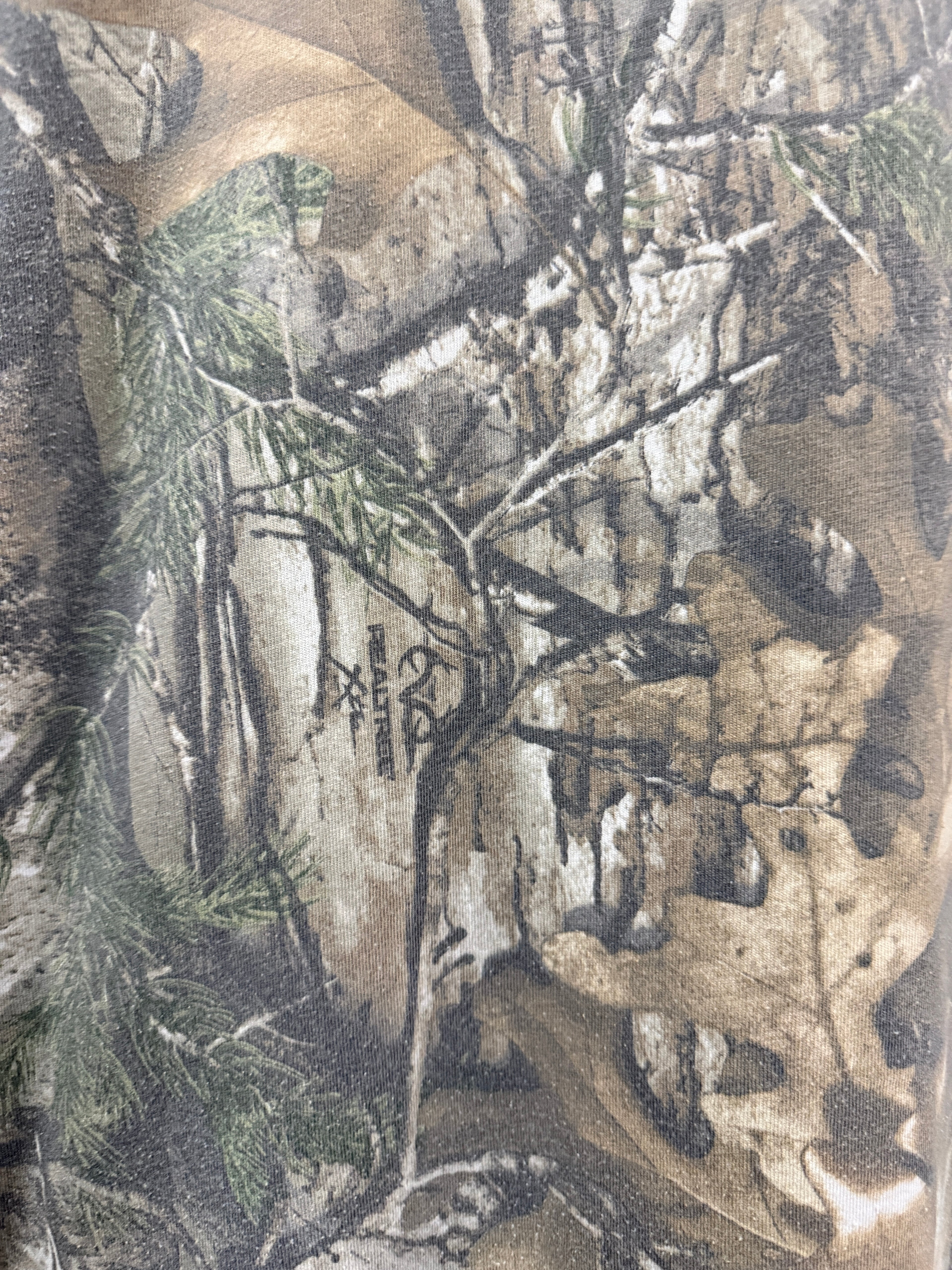 Real Tree Faded Pocket L
